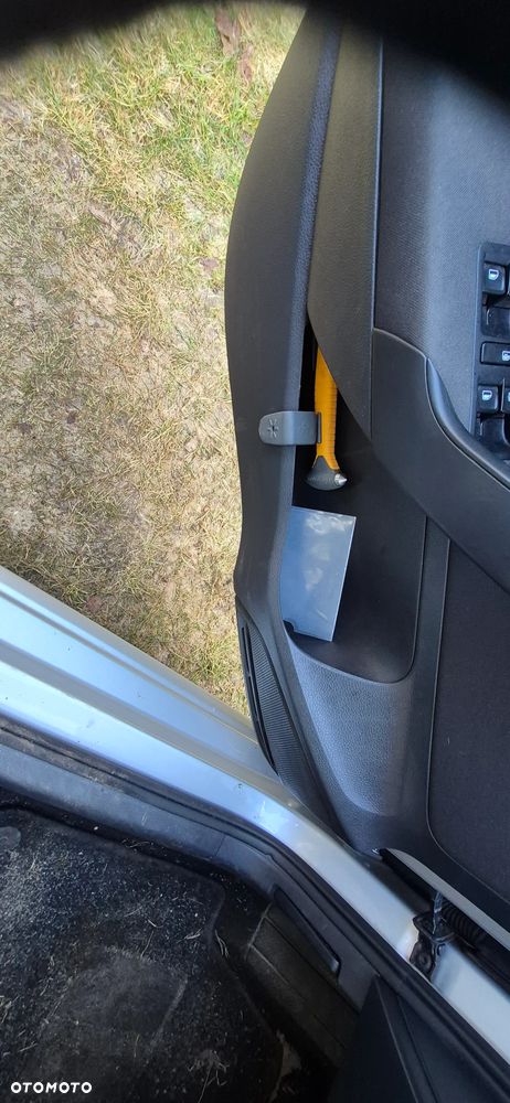 Volkswagen Polo 1.4 TDI (Blue Motion Technology) Comfortline - 22