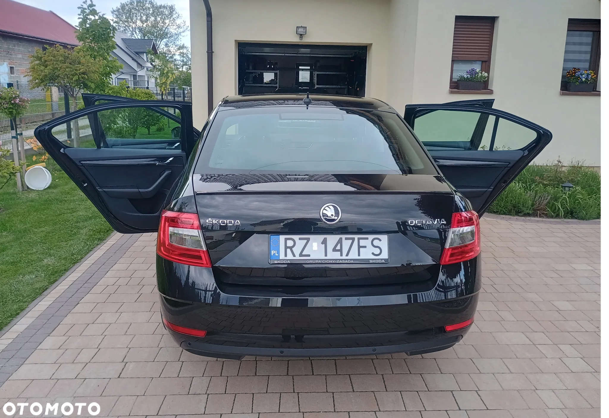 Skoda Octavia 1.5 TSI ACT Style DSG - 6