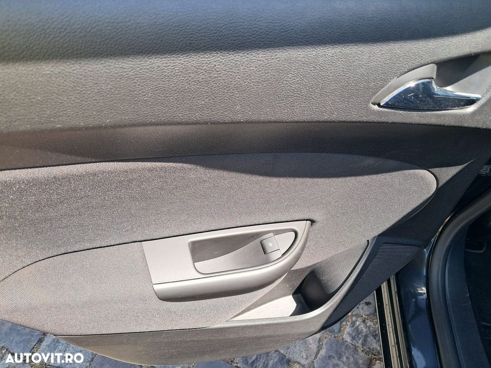 Opel Astra 1.4 Turbo ECOTEC Active - 15