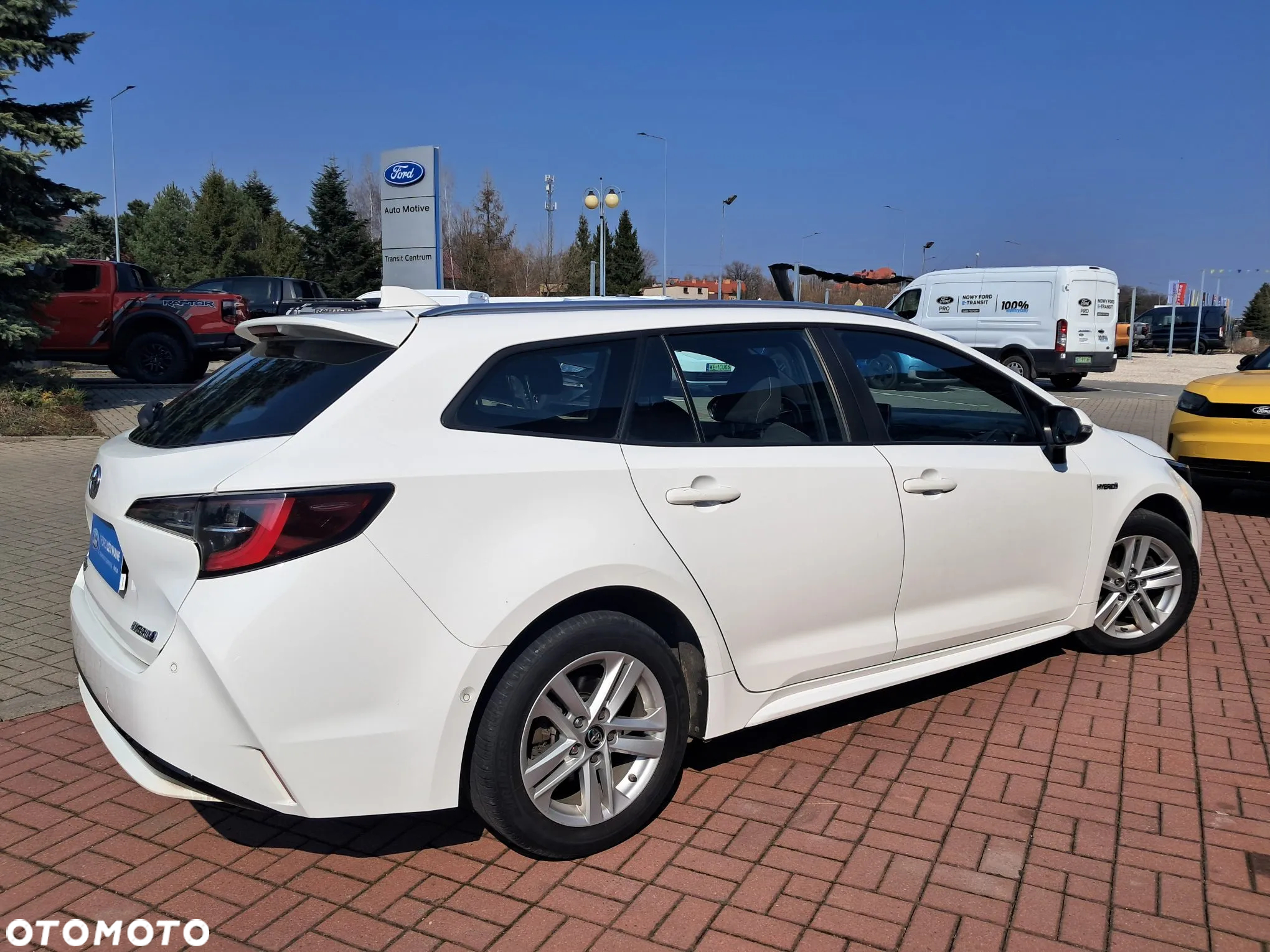 Toyota Corolla 1.8 Hybrid Comfort - 14