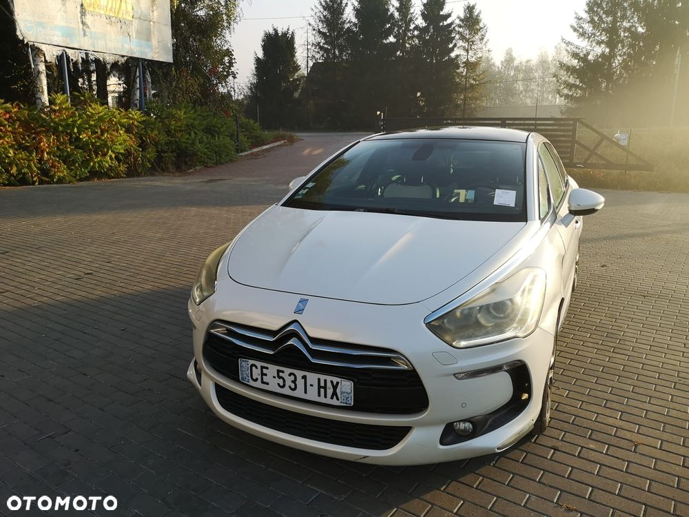 Citroën DS5 HDi 165 Business - 23