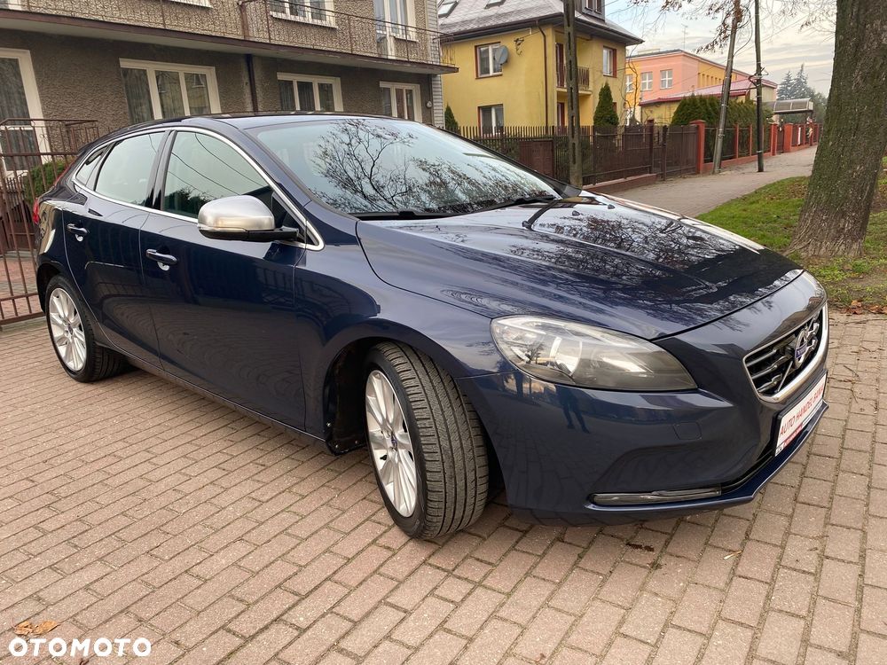 Volvo V40 D2 - 28