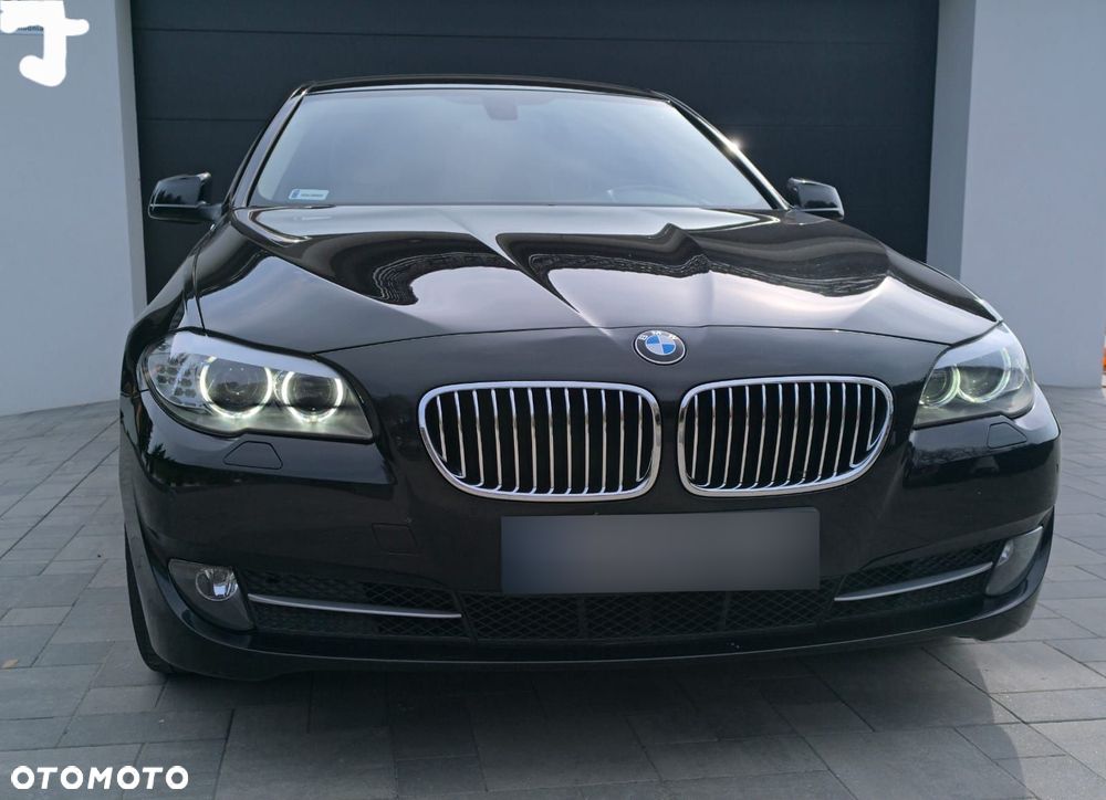 BMW Seria 5 520d xDrive - 5