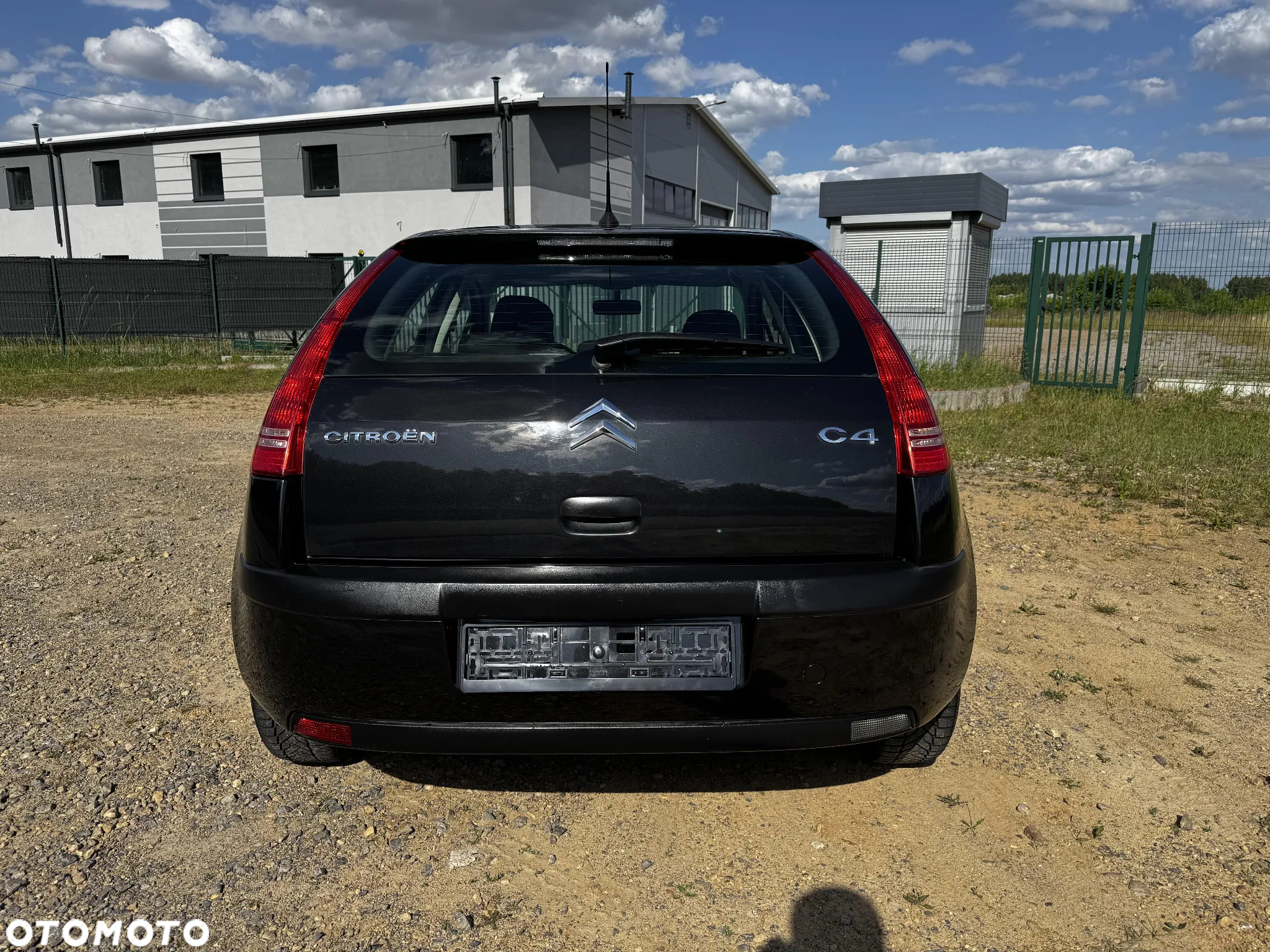 Citroën C4 1.4 16V Style - 5
