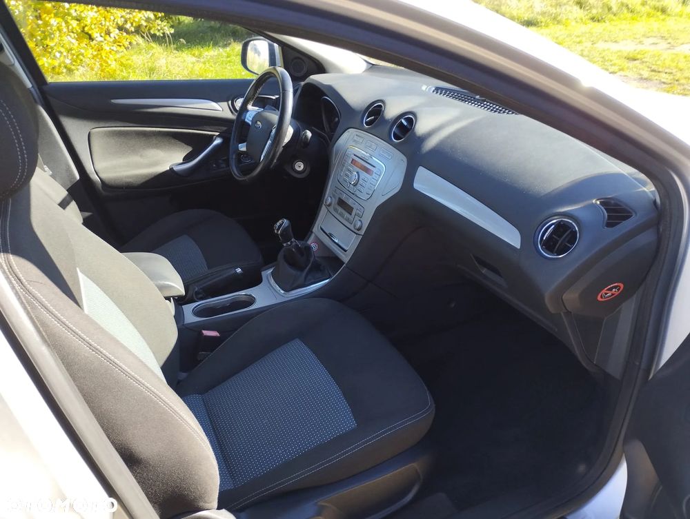 Ford Mondeo 2.0 FF Titanium - 7