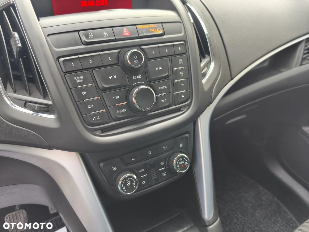 Opel Zafira 1.4 T Cosmo EcoFLEX S&S - 15