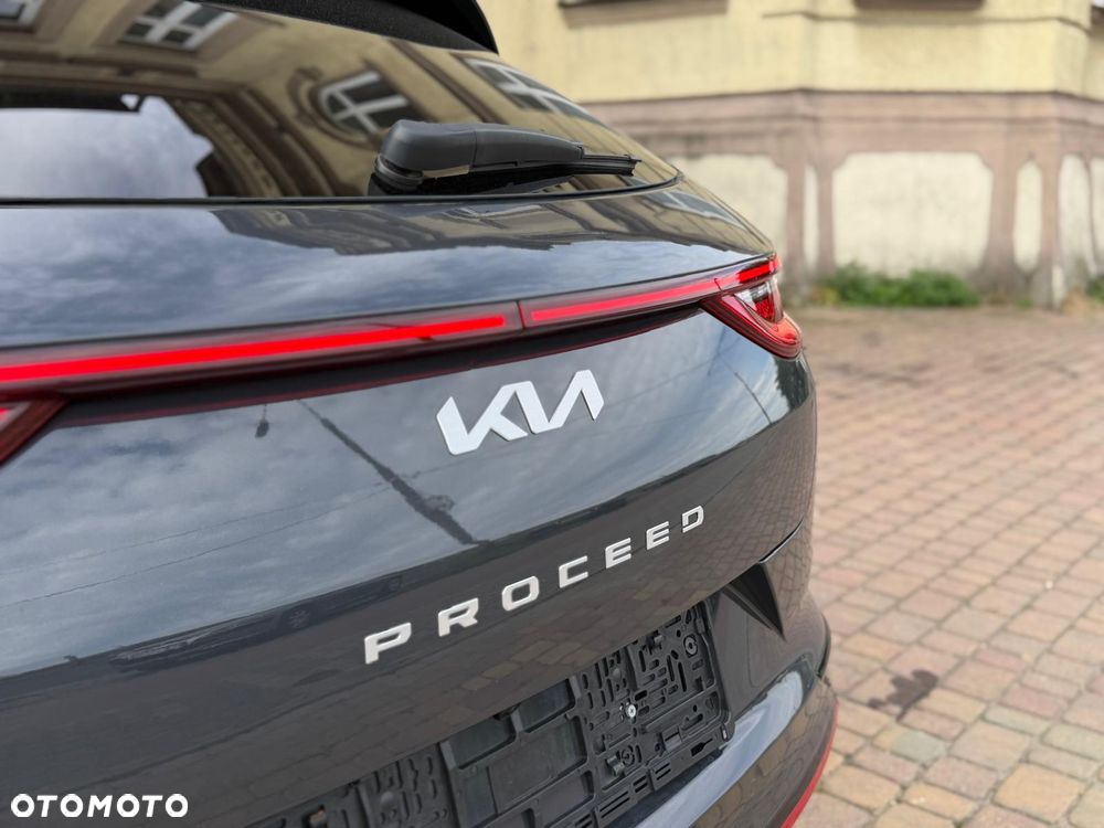Kia ProCeed 1.6 T-GDI DCT7 OPF GT - 12
