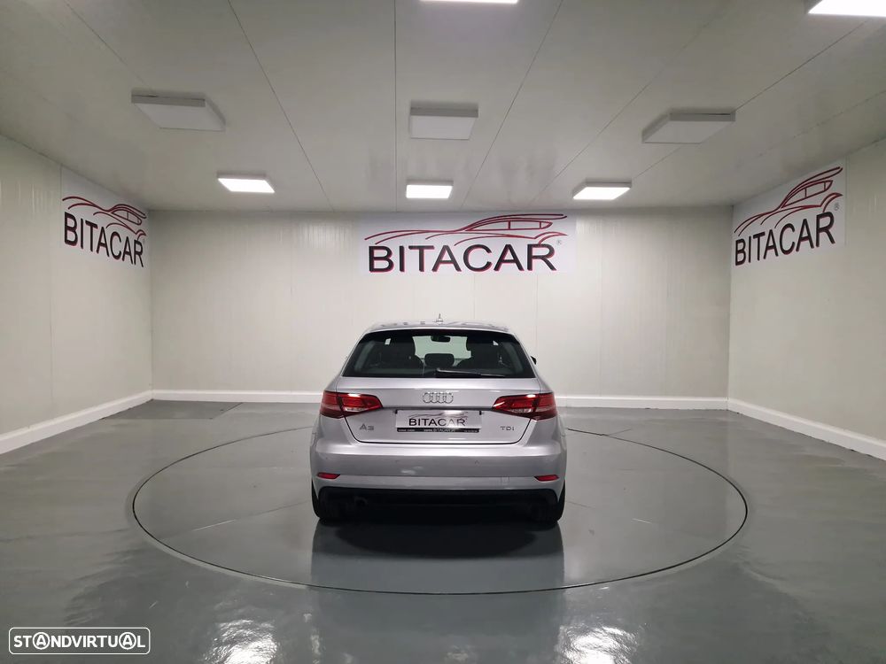 Audi A3 Sportback 1.6 TDI Design - 21