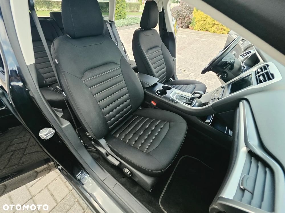 Ford Mondeo 2.0 TDCi Trend PowerShift - 21