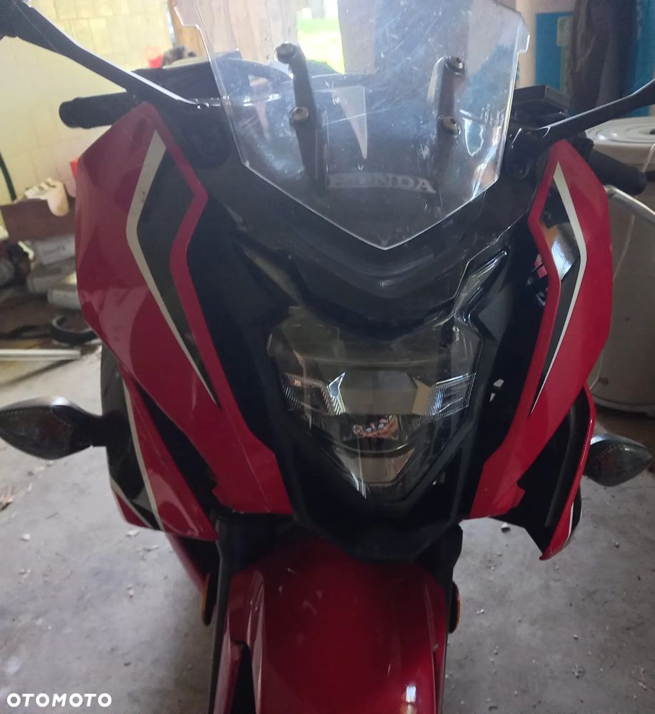 Honda CBR - 19