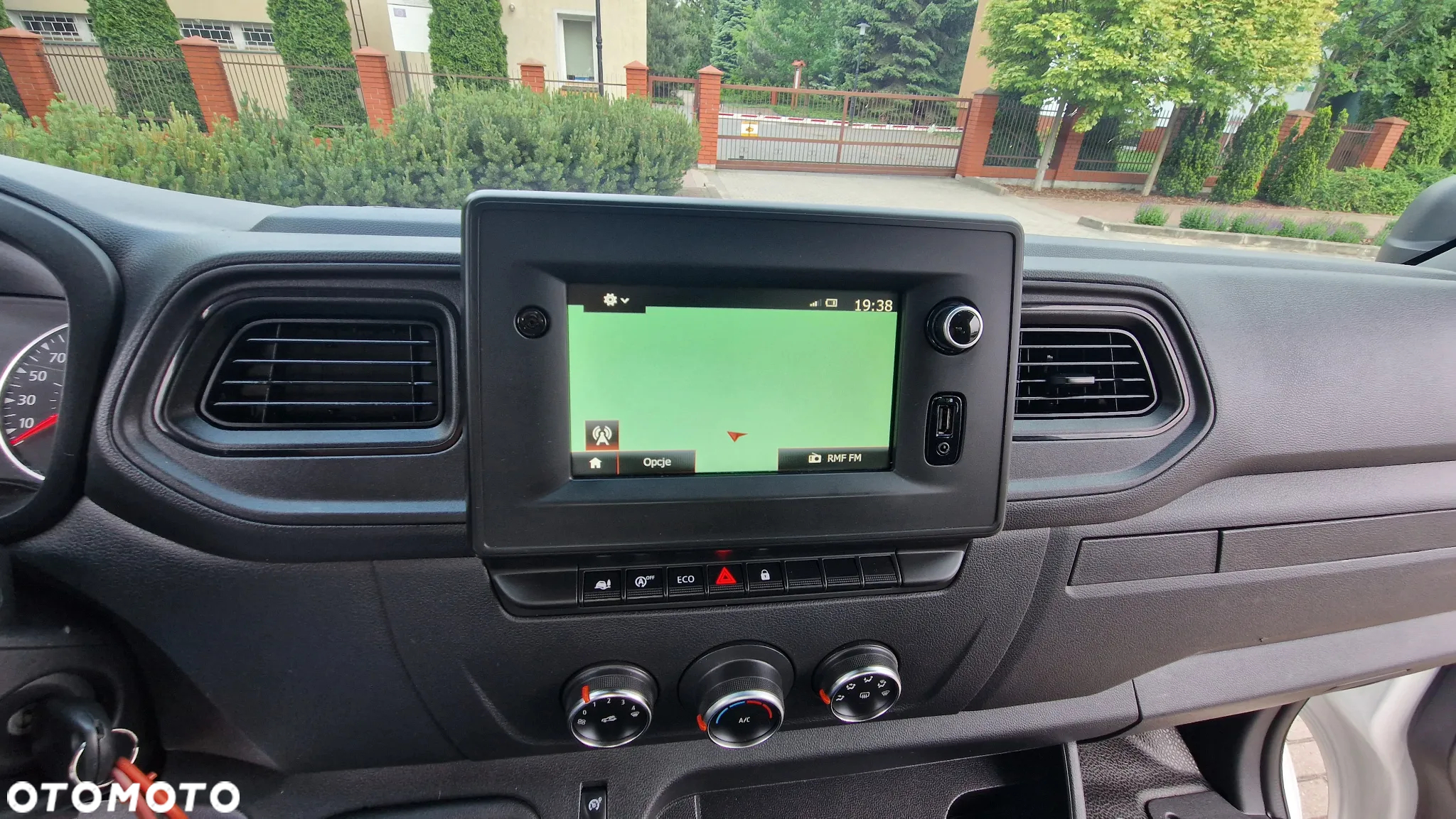Renault Master - 15