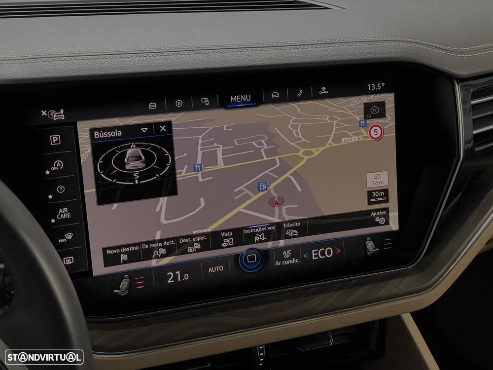 VW Touareg 3.0 TDI V6 Elegance Plus - 24