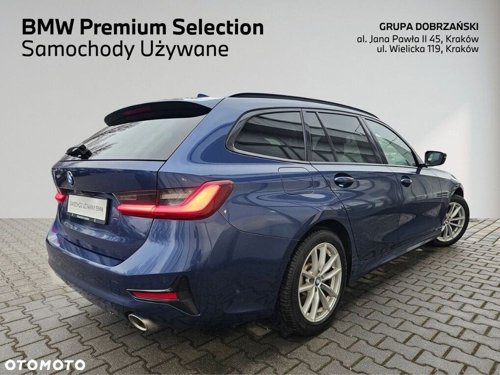 BMW Seria 3 330i xDrive - 4