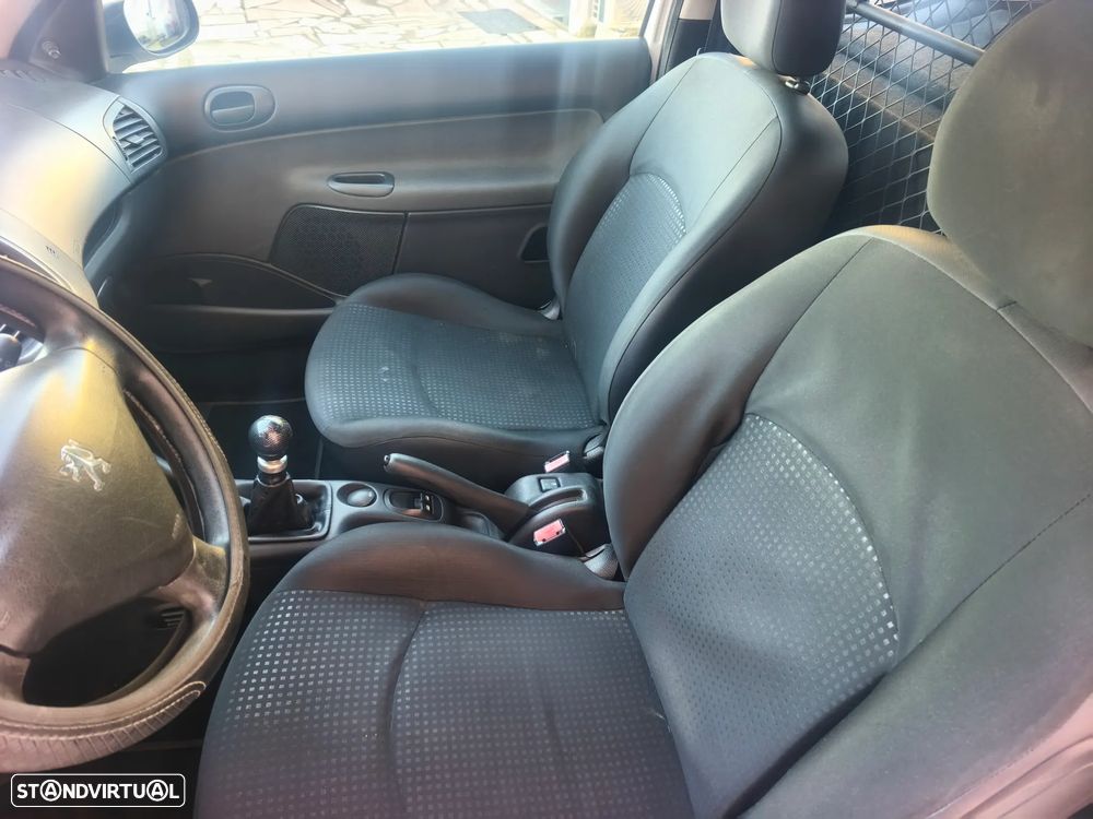 Peugeot 206+ - 14