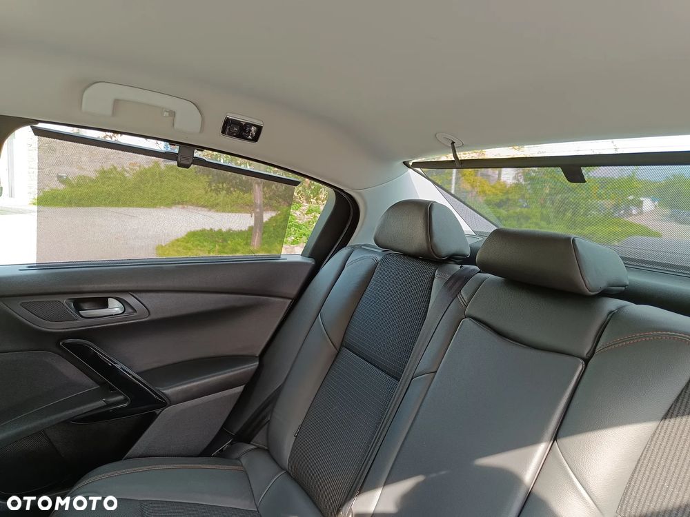 Peugeot 508 2.0 BlueHDi GT S&S - 13