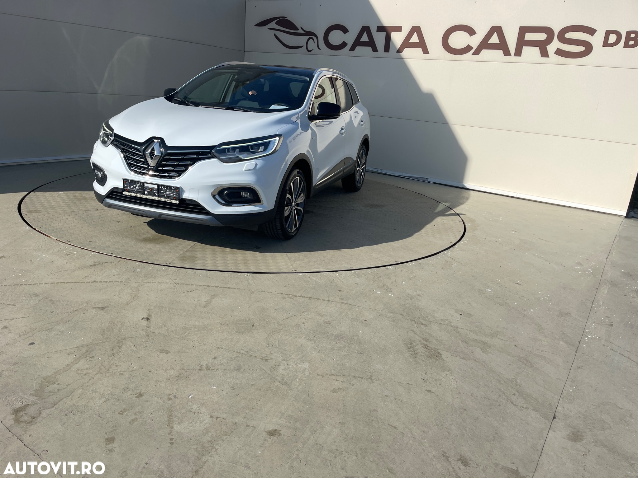 Renault Kadjar TCe EDC GPF Black Edition - 3