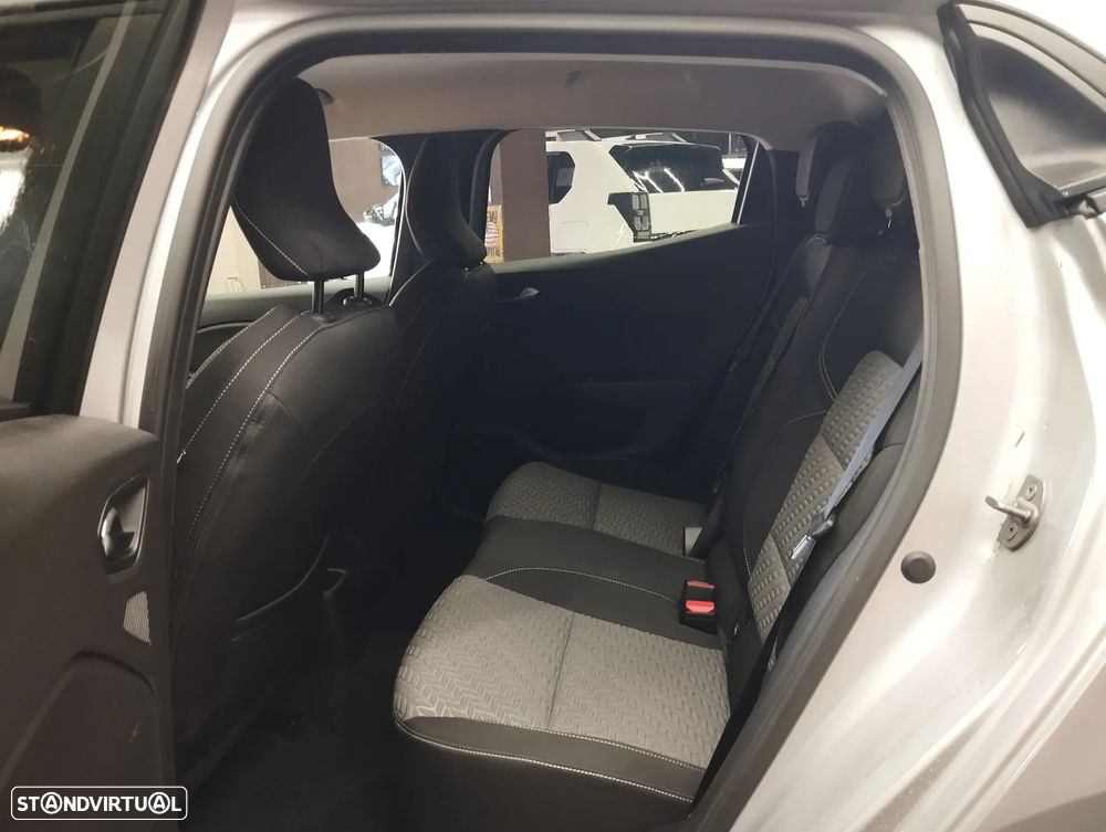 Renault Clio 1.0 TCe Evolution Bi-Fuel - 12