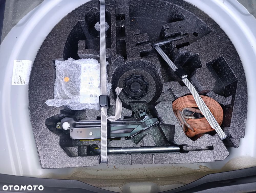 Volkswagen Golf 1.4 TSI DSG Comfortline - 25