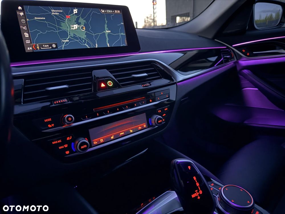 BMW Seria 5 540d xDrive Sport Line - 25