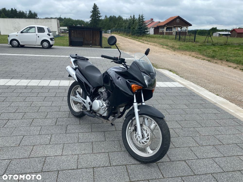 Honda XL - 1
