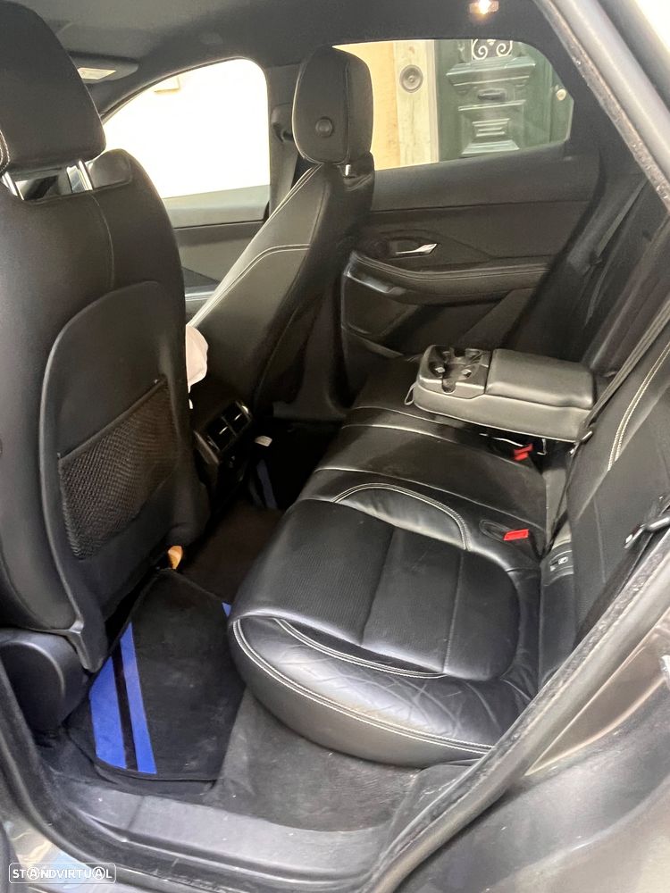 Jaguar E-Pace 2.0 i4D R-Dynamic S - 2