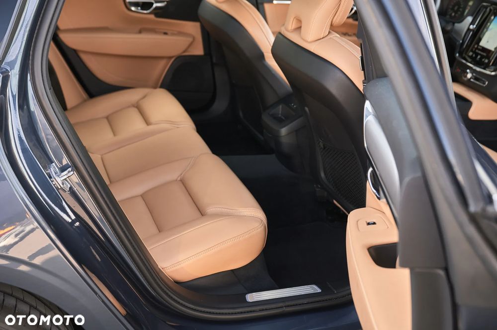 Volvo S90 D5 AWD Geartronic Inscription - 30
