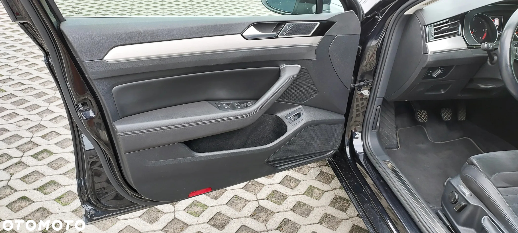 Volkswagen Passat - 28