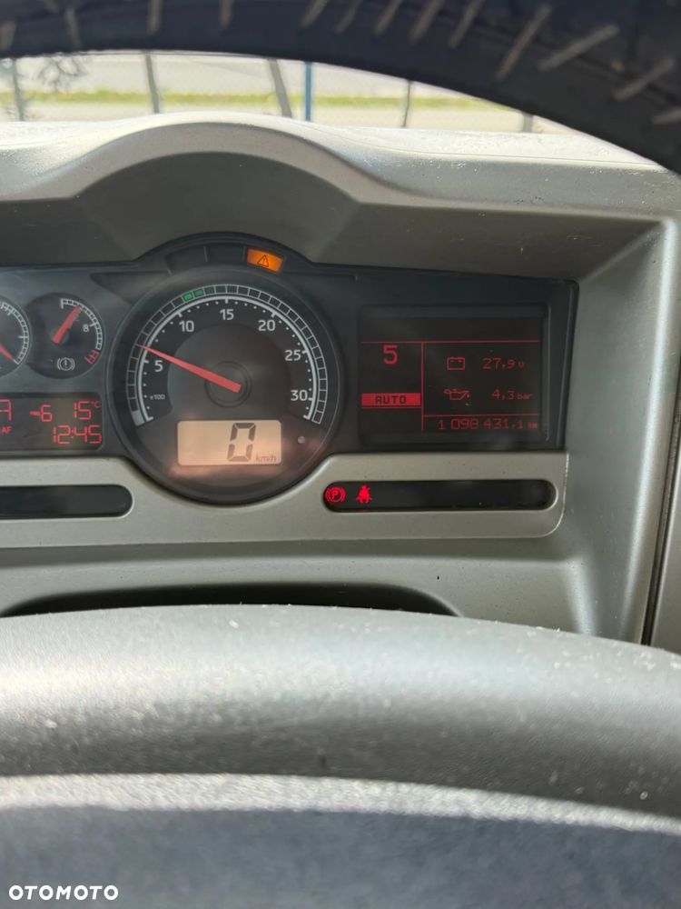 Renault Premium - 15