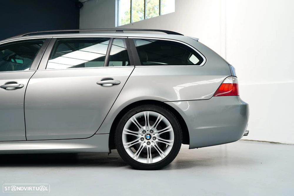 BMW 525 dA Touring - 18