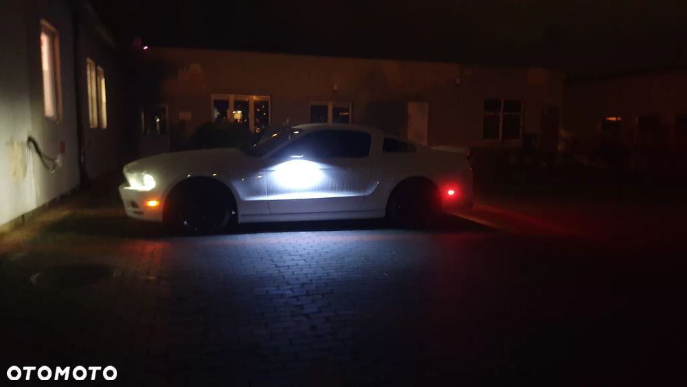 Ford Mustang 3.7 V6 - 6