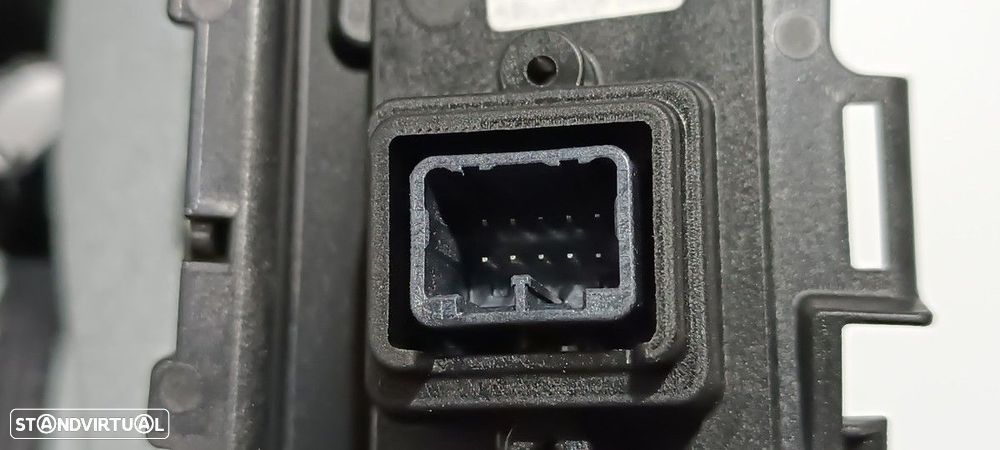 TAPA DA ALAVANCA DE MUDANÇA TOYOTA COROLLA (E21) HYBRID ACTIVE - 3