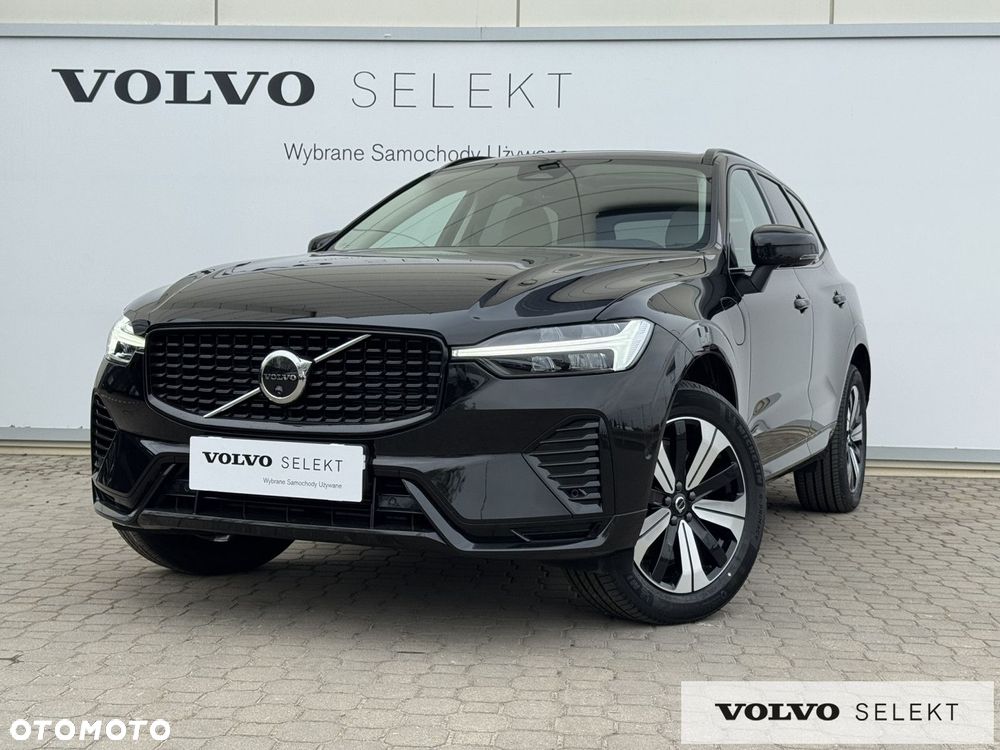 Volvo XC 60 T6 Plug-In Hybrid AWD Plus Dark - 2