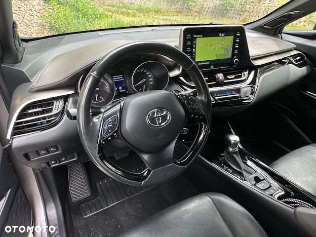 Toyota C-HR Style Selection - 24