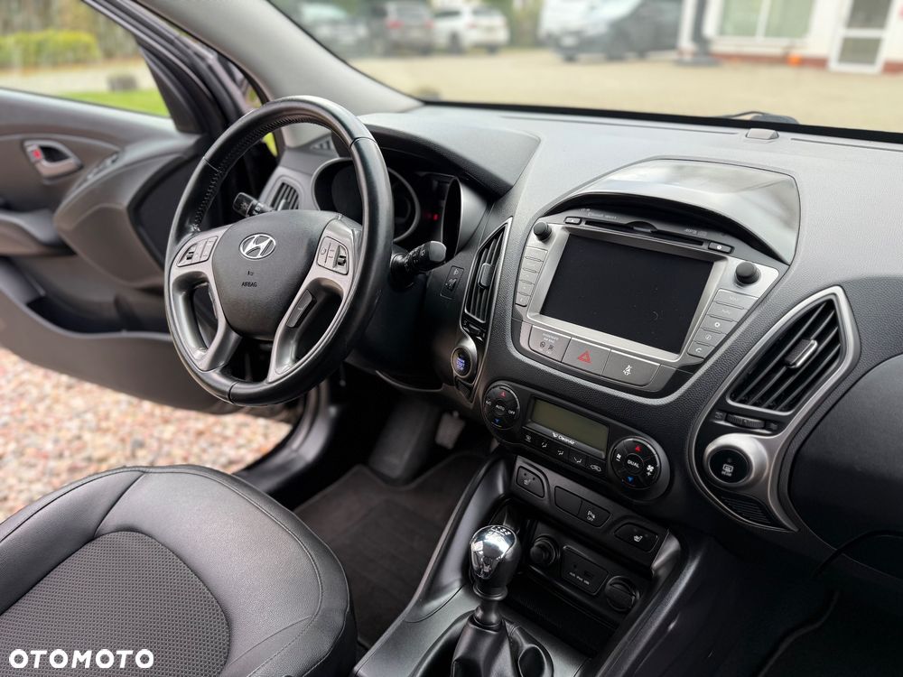 Hyundai ix35 - 23