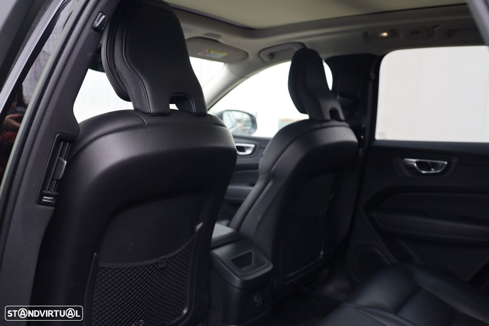 Volvo XC 60 2.0 T6 PHEV Inscription AWD - 13