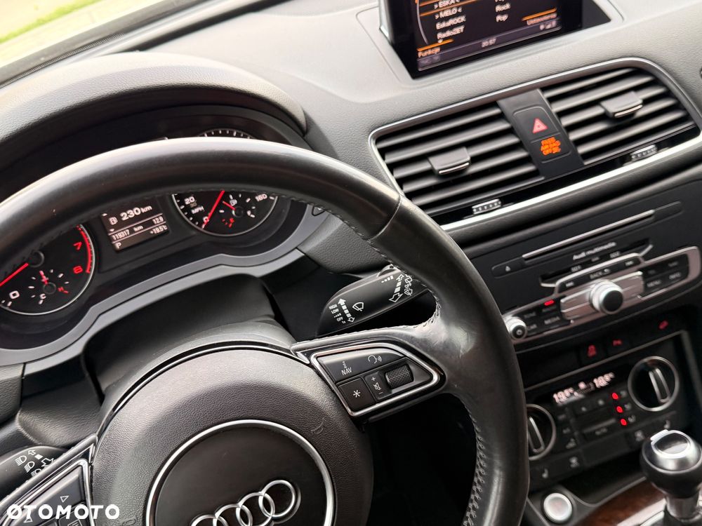 Audi Q3 - 17