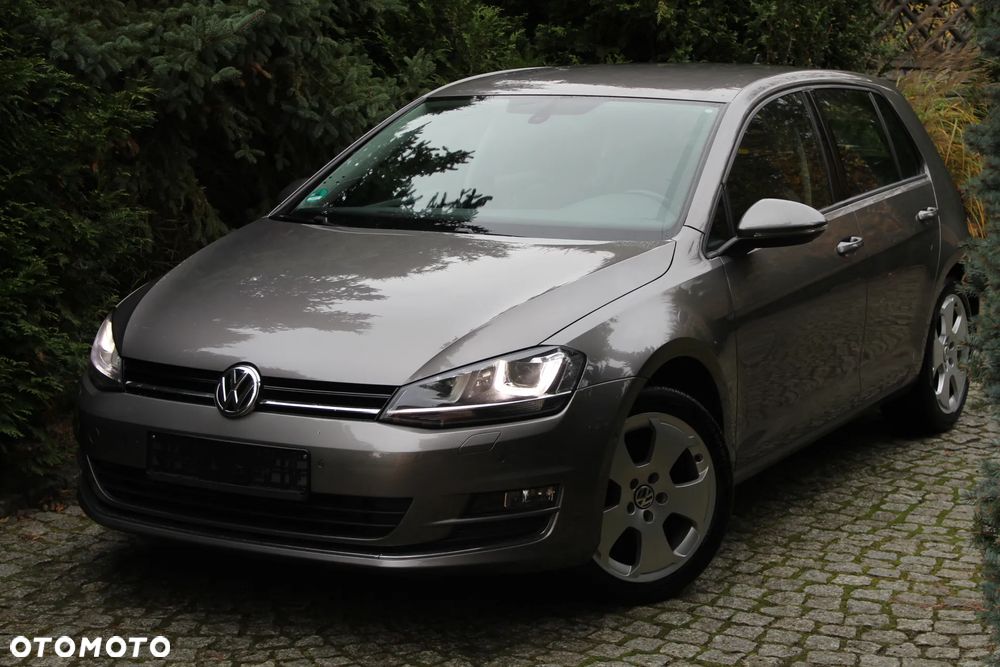 Volkswagen Golf 2.0 BlueTDI DSG Highline - 7