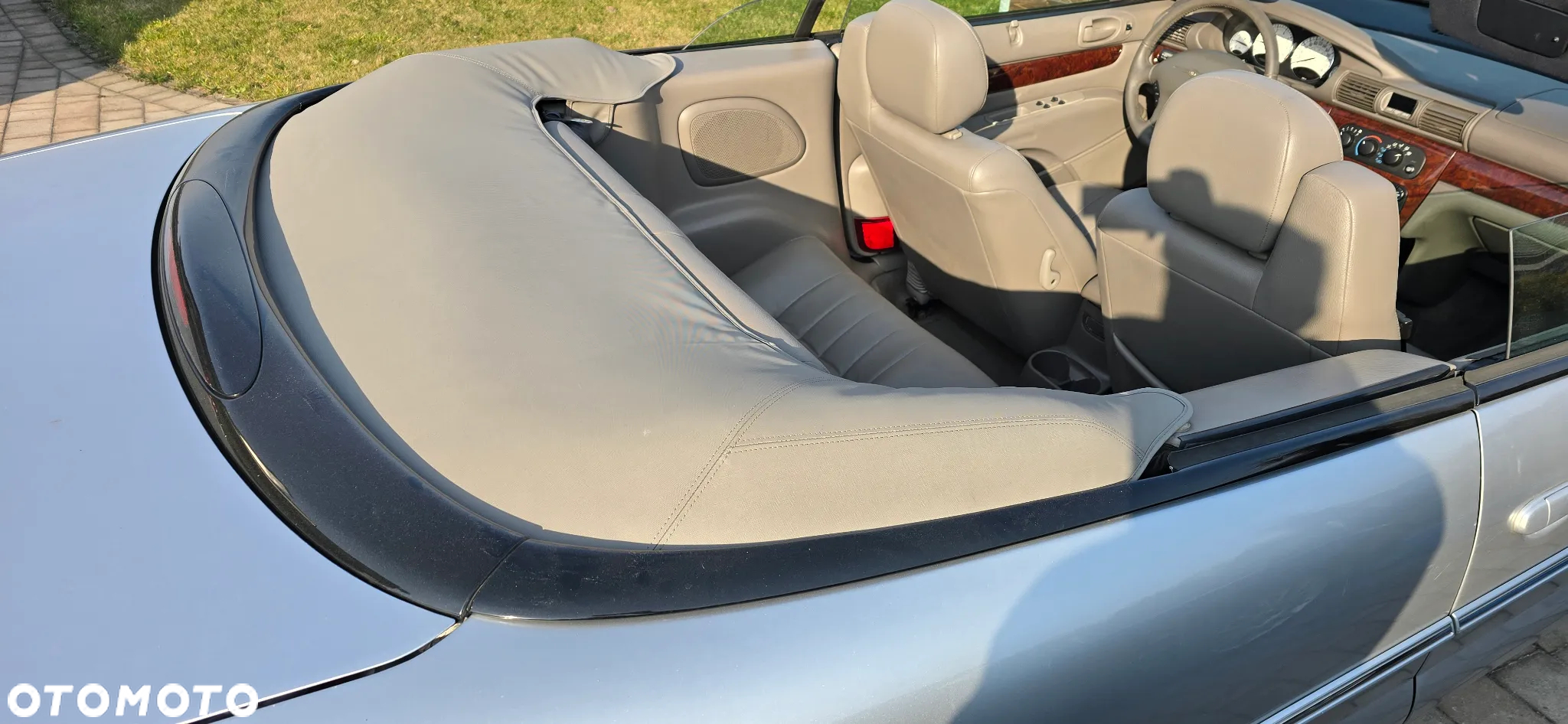 Chrysler Sebring - 25