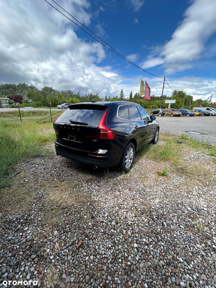 Volvo XC 60 T5 AWD Geartronic Momentum - 5