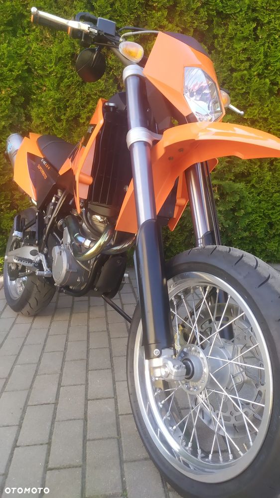 KTM LC - 10