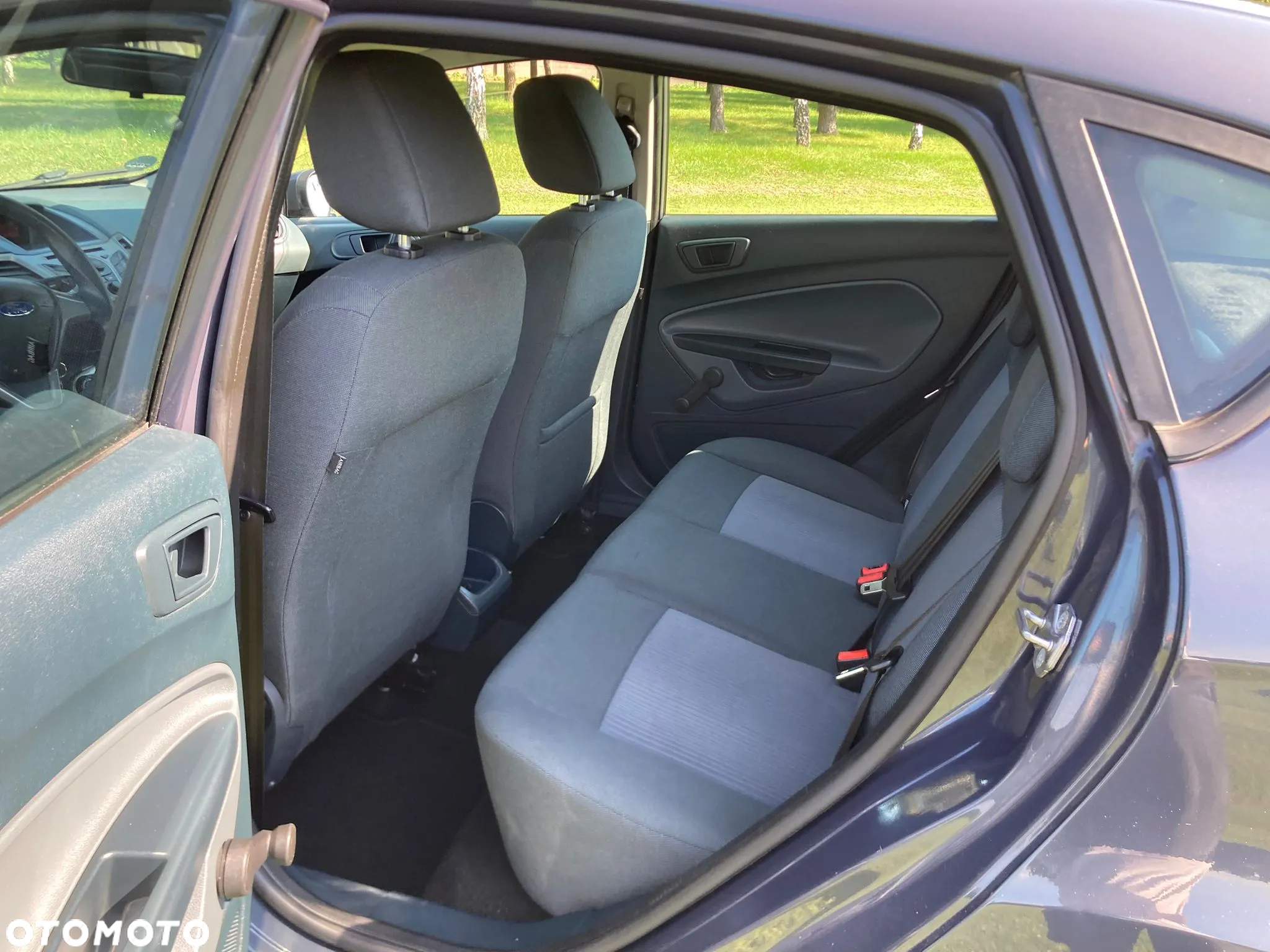 Ford Fiesta 1.25 Ghia - 26