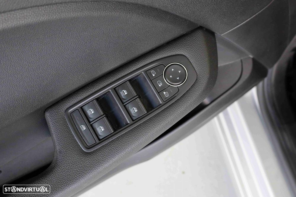 Renault Clio 1.0 TCe Evolution Bi-Fuel - 11