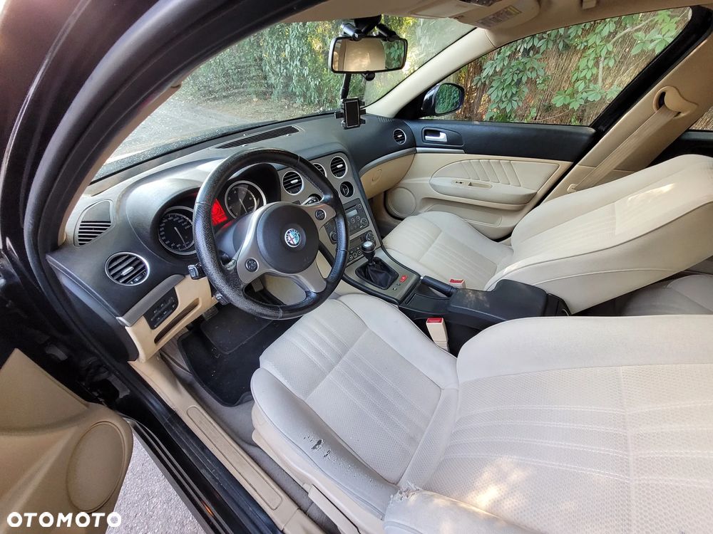 Alfa Romeo 159 - 10