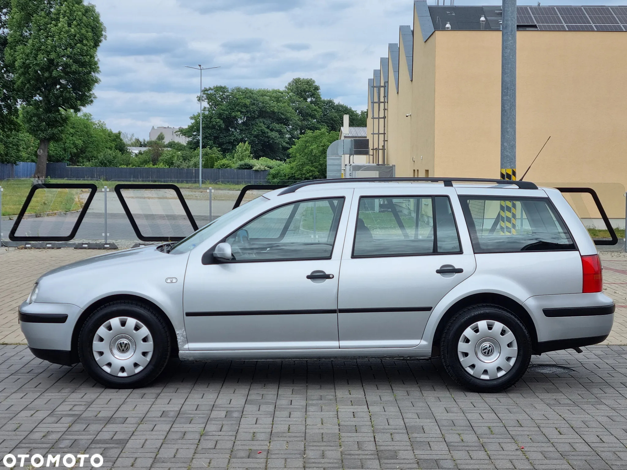 Volkswagen Golf IV 1.6 Basis - 6