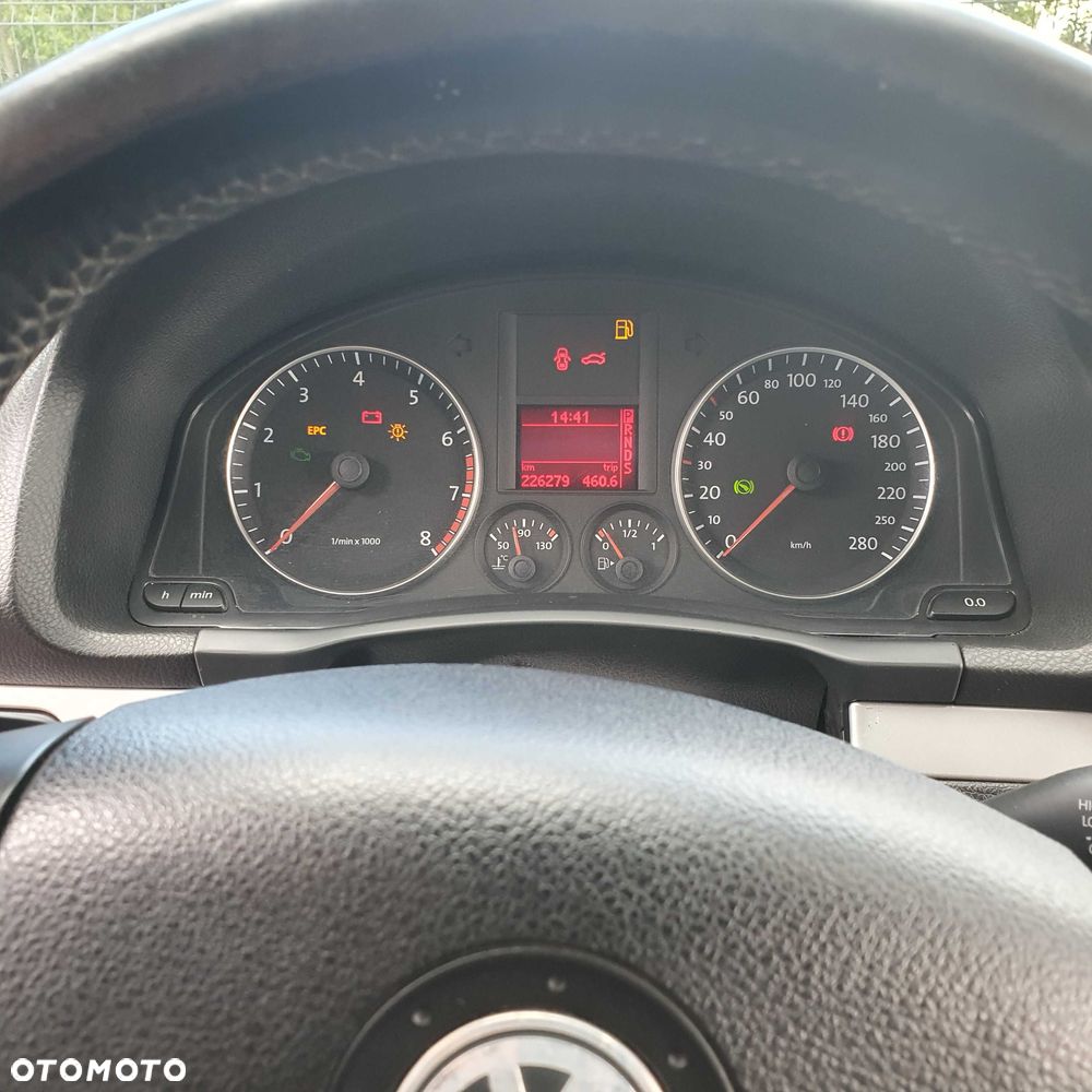 Volkswagen Scirocco - 5