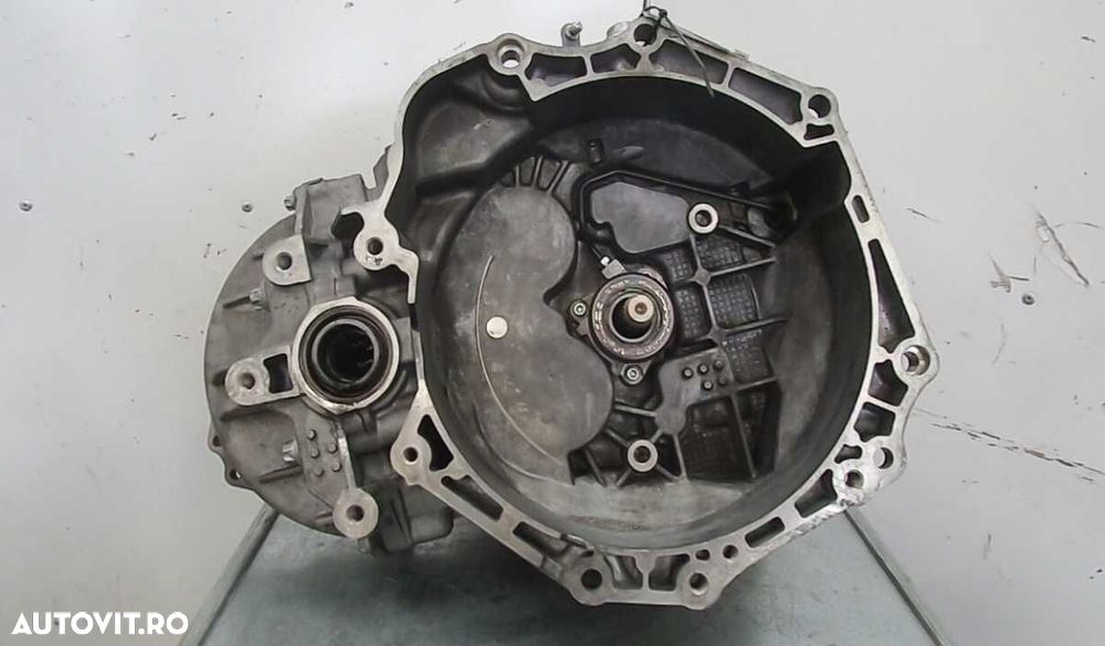 Cutie viteze Opel Astra H GTC; M32; 1.7 CDTI; 6 trepte - 2