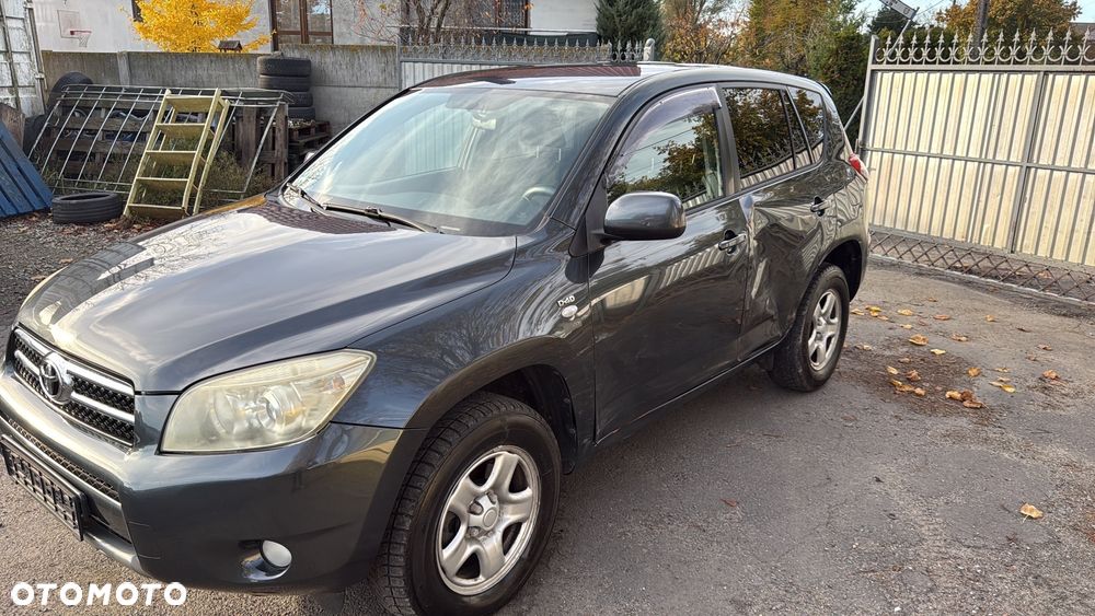 Toyota RAV4 2.2 D-4D 4x4 - 1