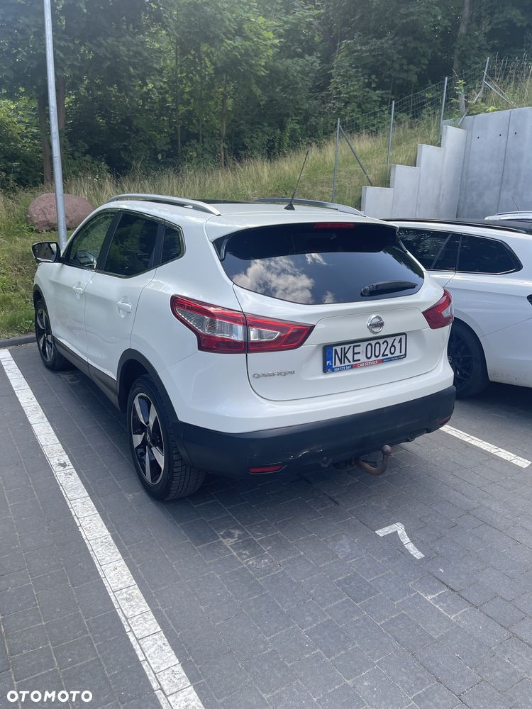 Nissan Qashqai - 4