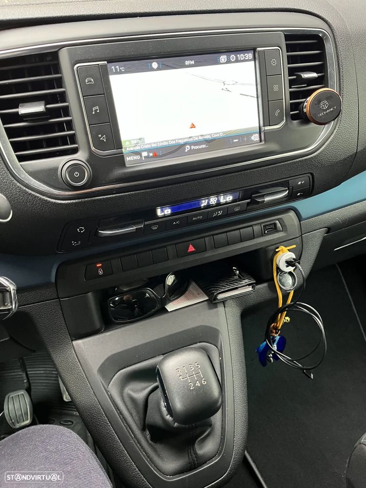 Peugeot Traveller - 3