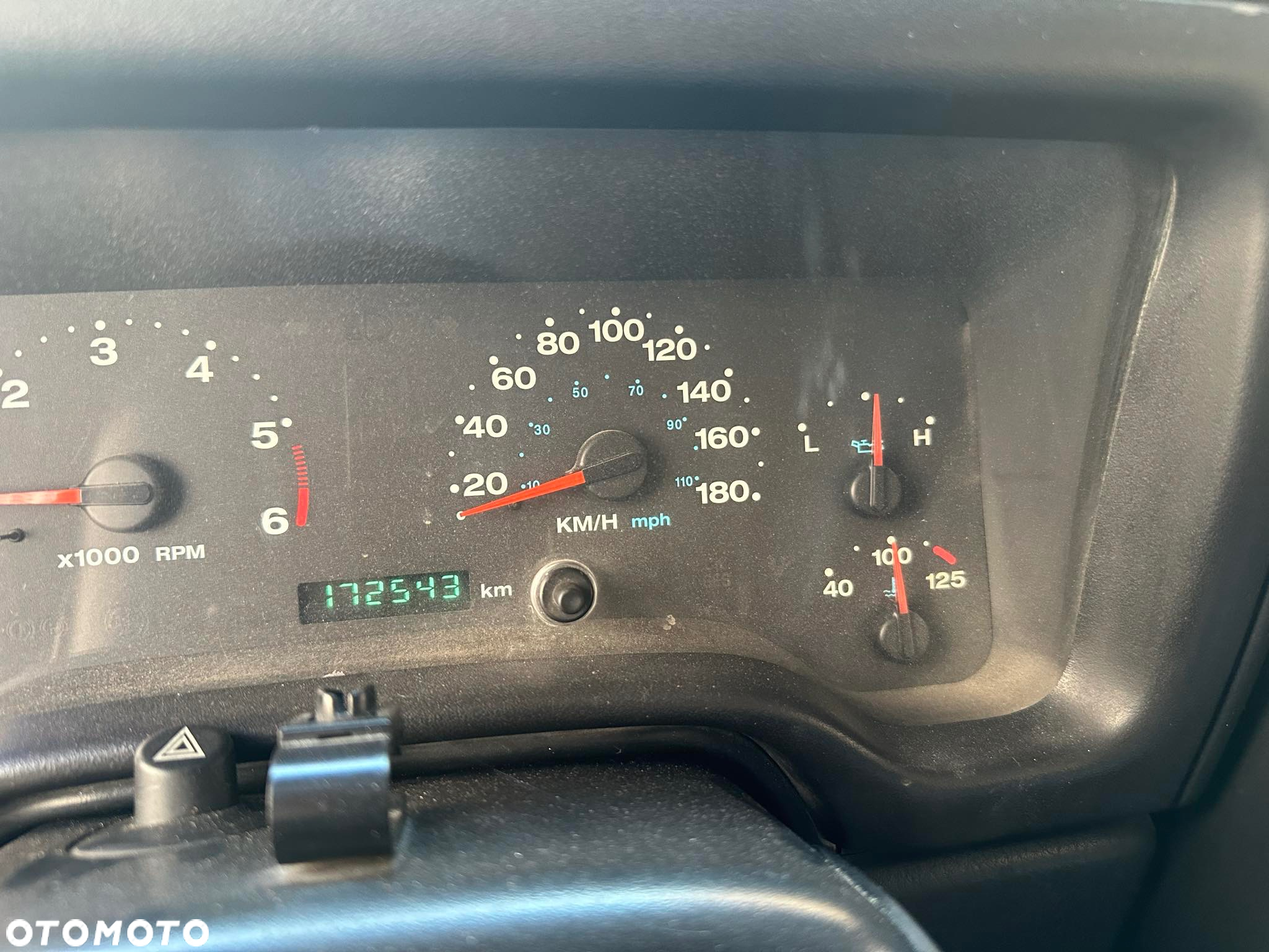 Jeep Wrangler 3.8 Sahara - 2
